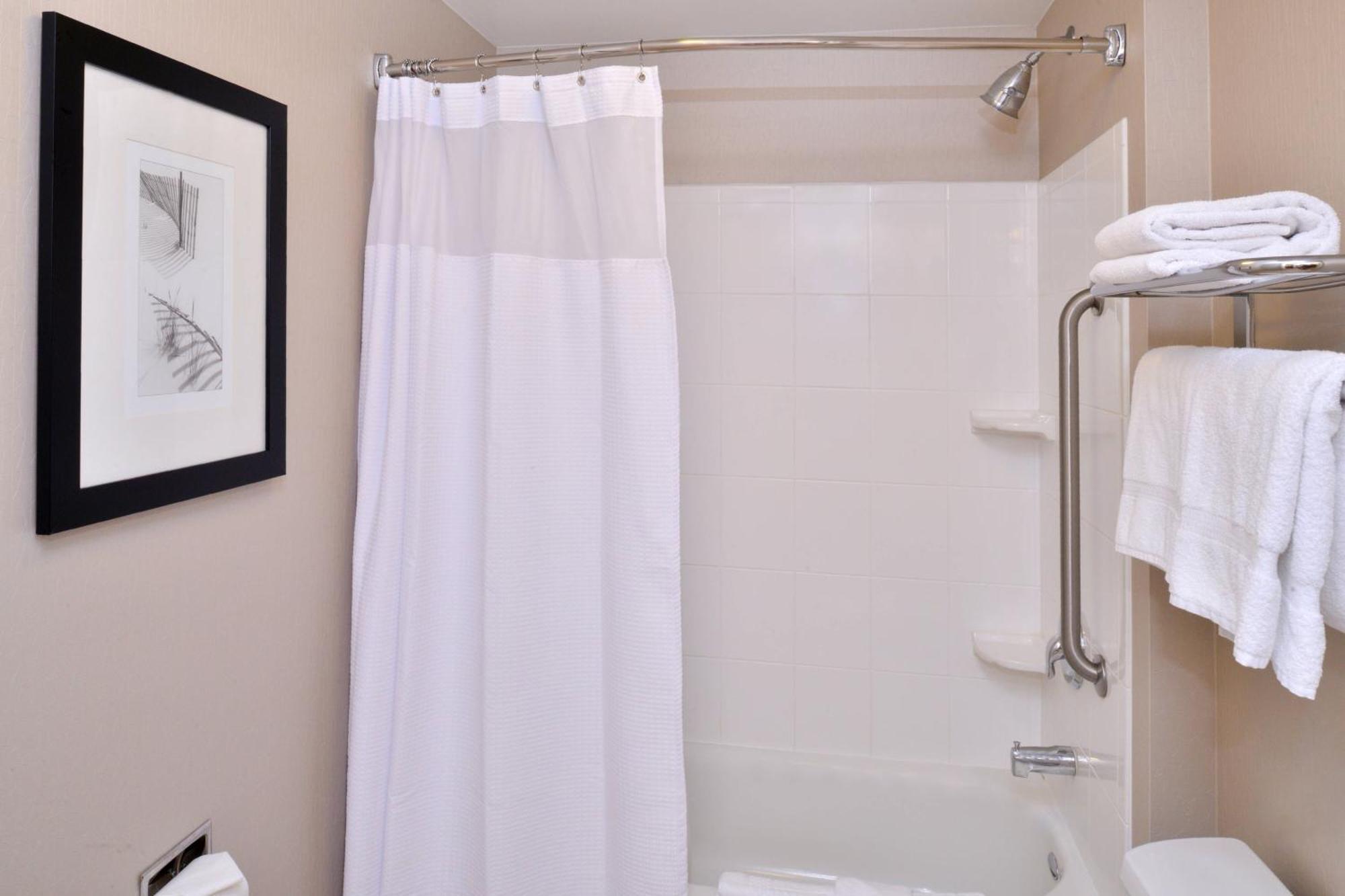 Springhill Suites By Marriott Corona Riverside Bagian luar foto