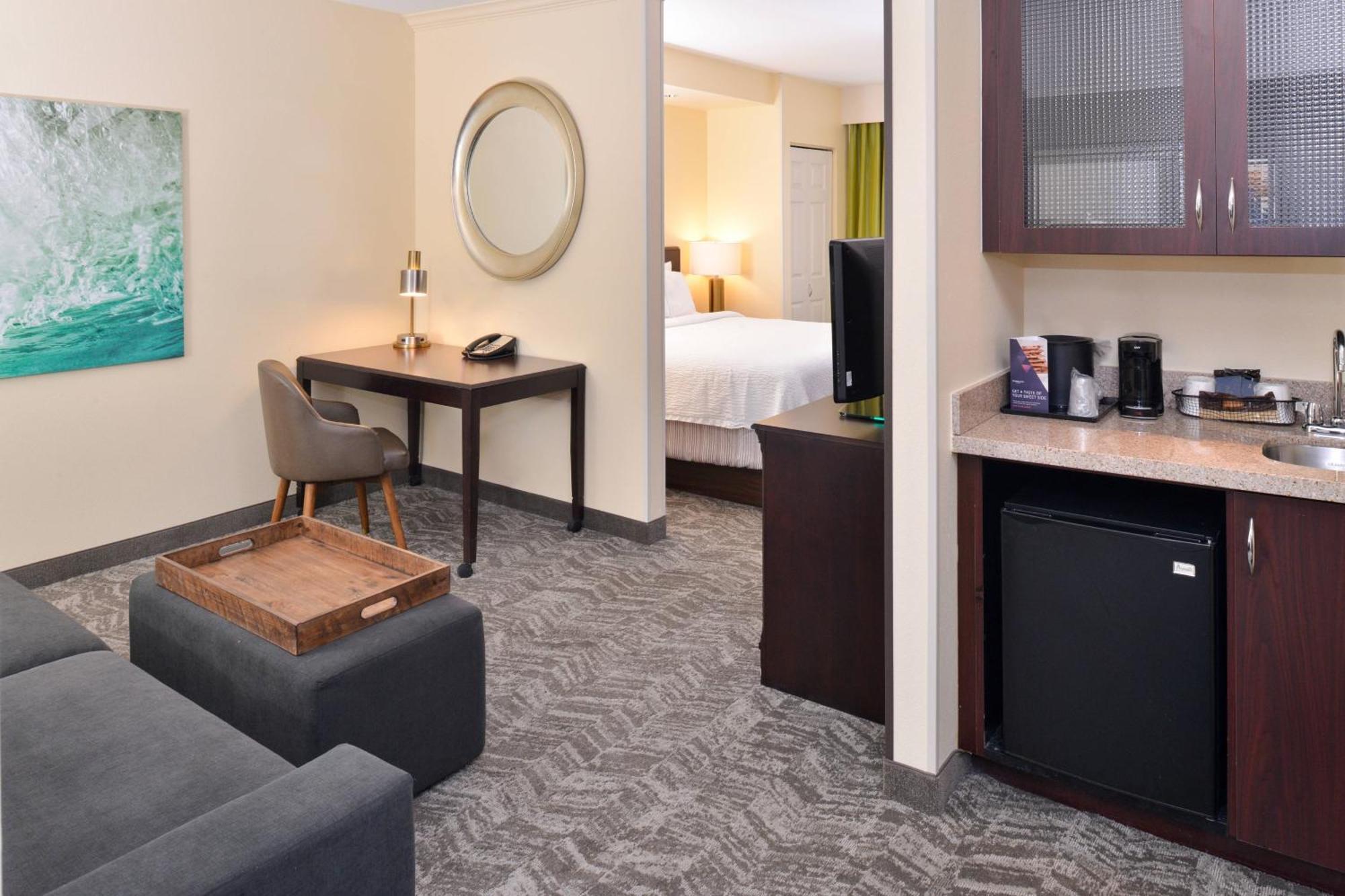 Springhill Suites By Marriott Corona Riverside Bagian luar foto