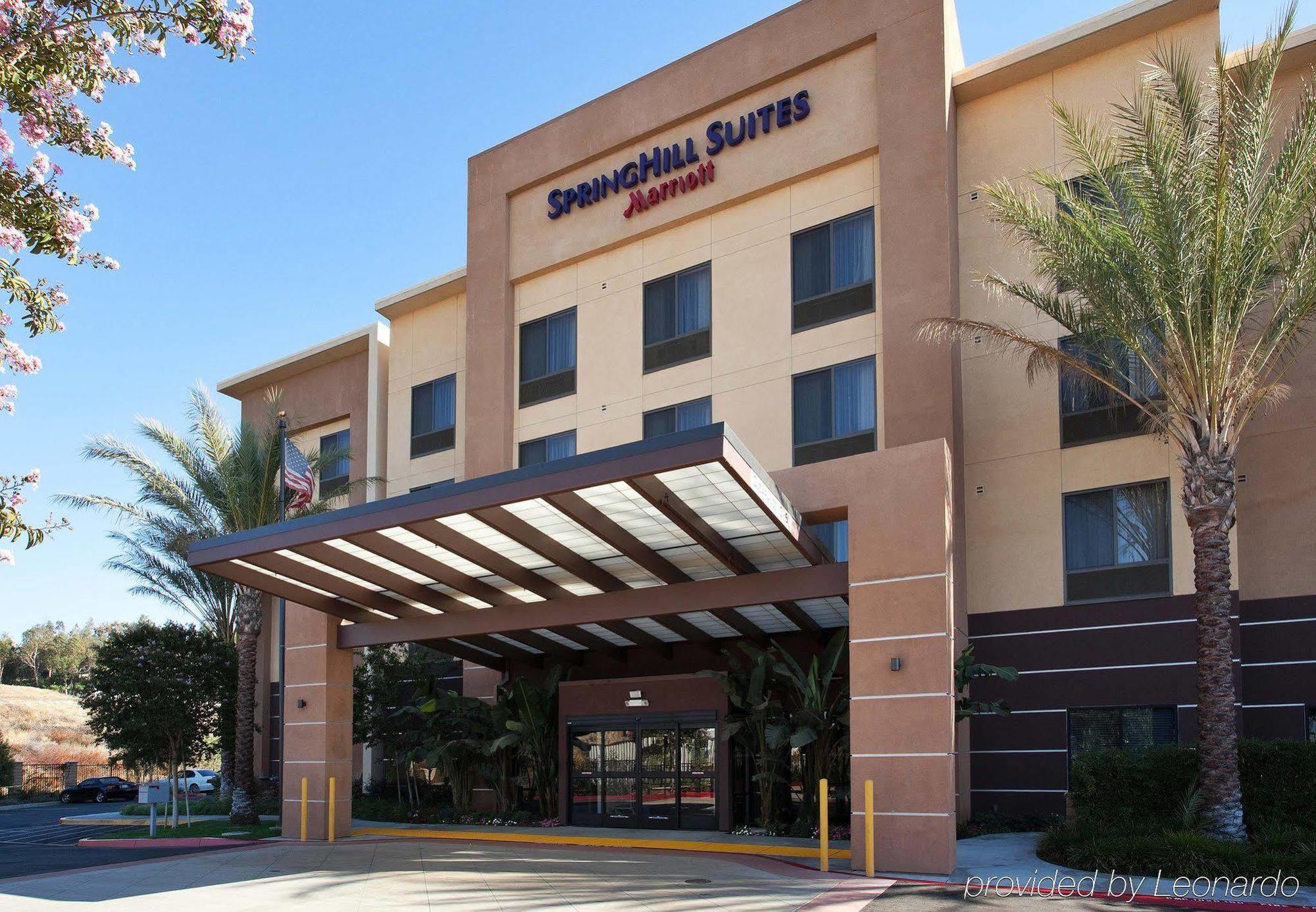 Springhill Suites By Marriott Corona Riverside Bagian luar foto